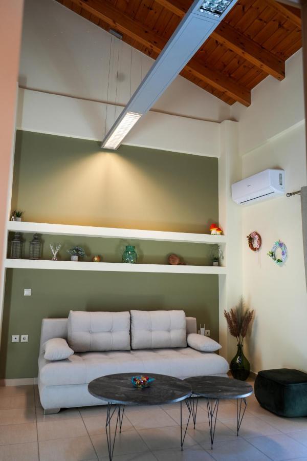 Aggeliki's Apartment *